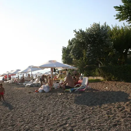 Posidonia Apartmanhotel 3*