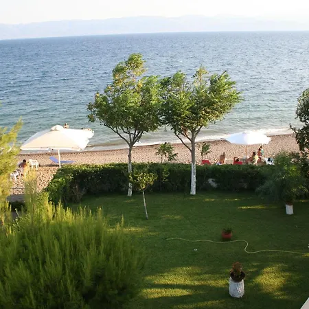 Posidonia Apartmanhotel