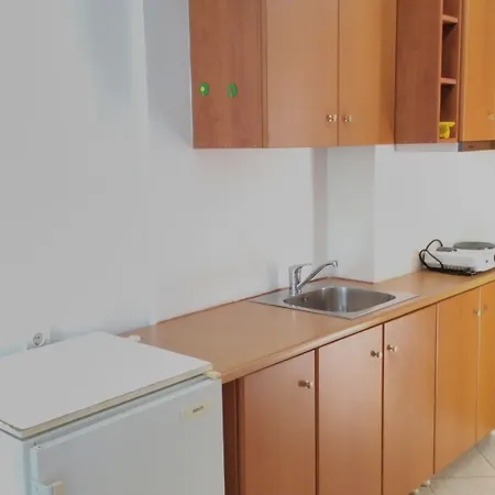 Posidonia Apartmanhotel