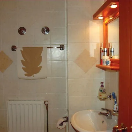 Posidonia Apartmanhotel Amárinthosz