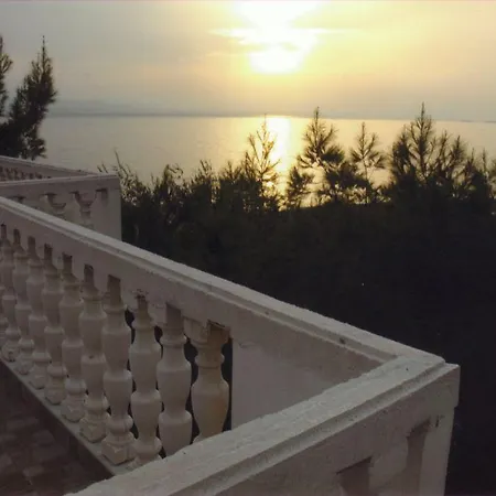 Apartmanhotel Posidonia 3*