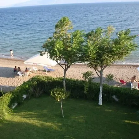 Posidonia 3* Amárinthosz