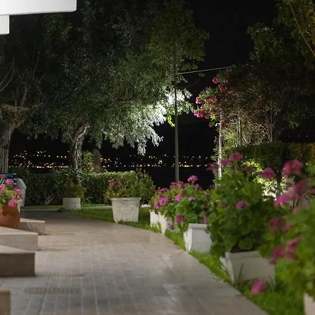 Apart-hotel Posidonia 3*